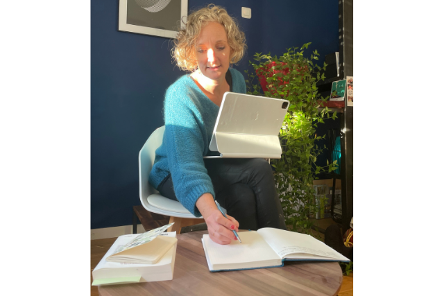 assistante sociale pour les structures